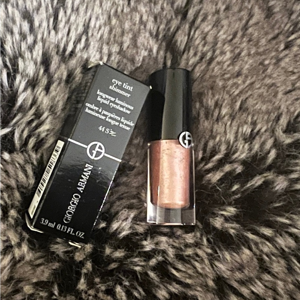 ARMANI beauty Eye Tint Longwear Liquid Eyeshadow 44S Blush